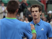 Bóng đá anh, ngoại hạng anh, lịch thi đấu euro 2012, Roland Garros 2011: Murray, Schiavone thoát hiểm